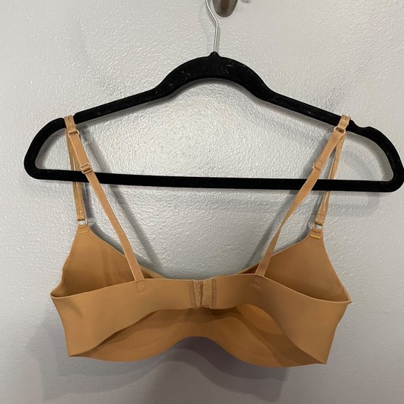 WACOAL seamless tagless stitchless bra in nude size 34C - Picture 6 of 6